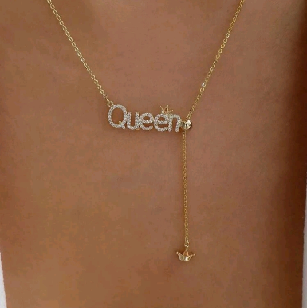 Queen necklace